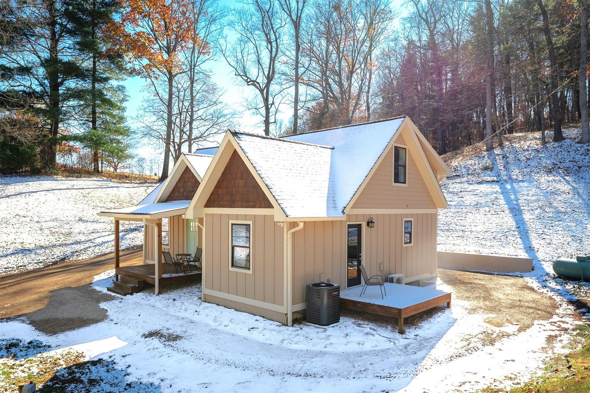 15 Eaglebear Drive Asheville NC 28806