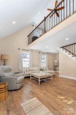 15 Eaglebear Drive Asheville NC 28806