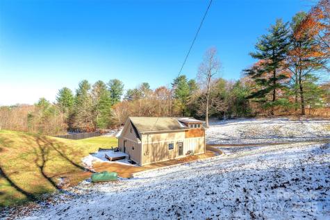 15 Eaglebear Drive Asheville NC 28806