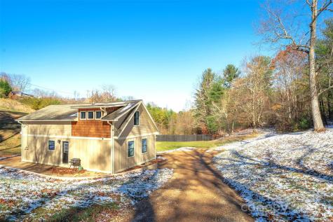 15 Eaglebear Drive Asheville NC 28806