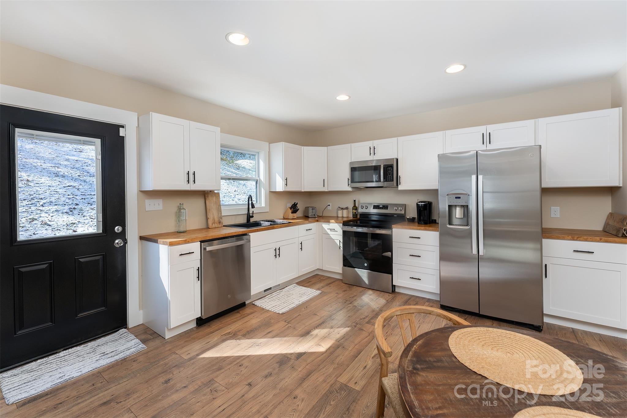 15 Eaglebear Drive Asheville NC 28806