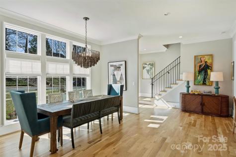 2509 Montrose Court Charlotte NC 28207
