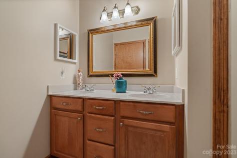 31 Thrush Drive Maggie Valley NC 28751