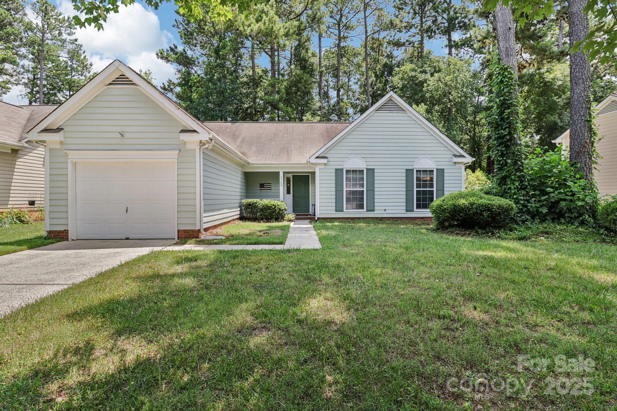 11100 Scrimshaw Lane Charlotte NC 28215