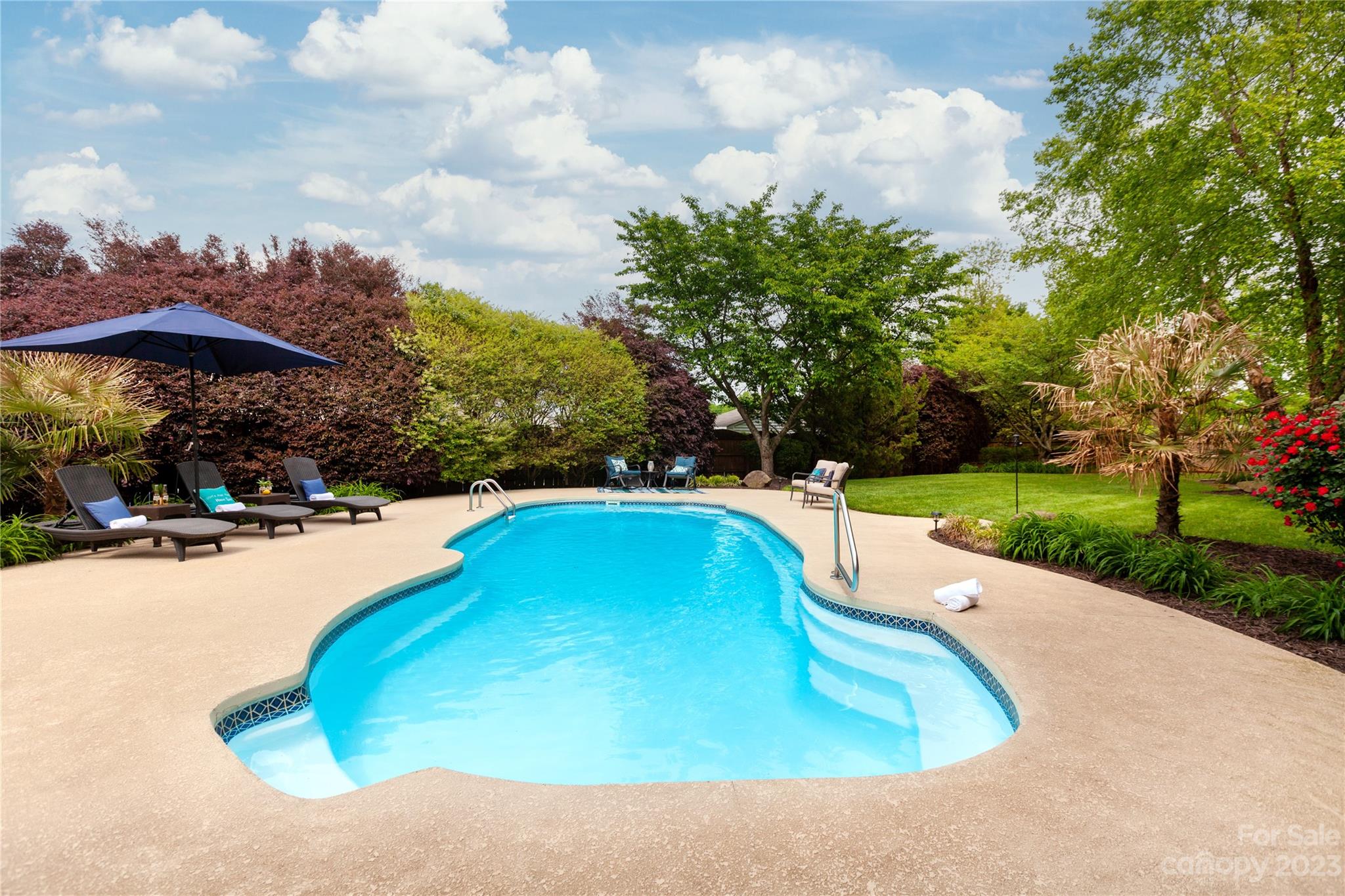 2442 Smith Cove Road Denver NC 28037