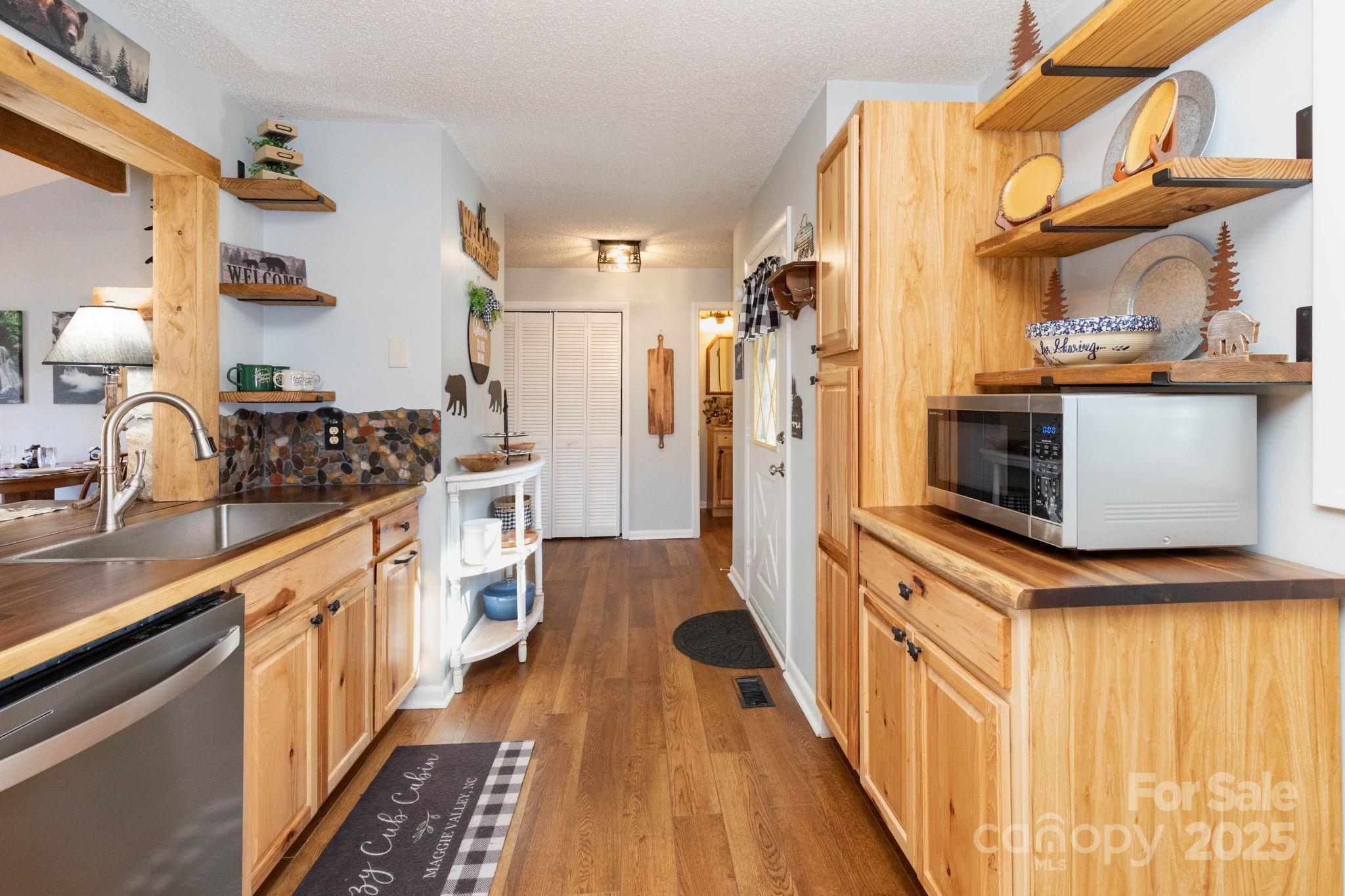 34 Oakridge Drive Maggie Valley NC 28751