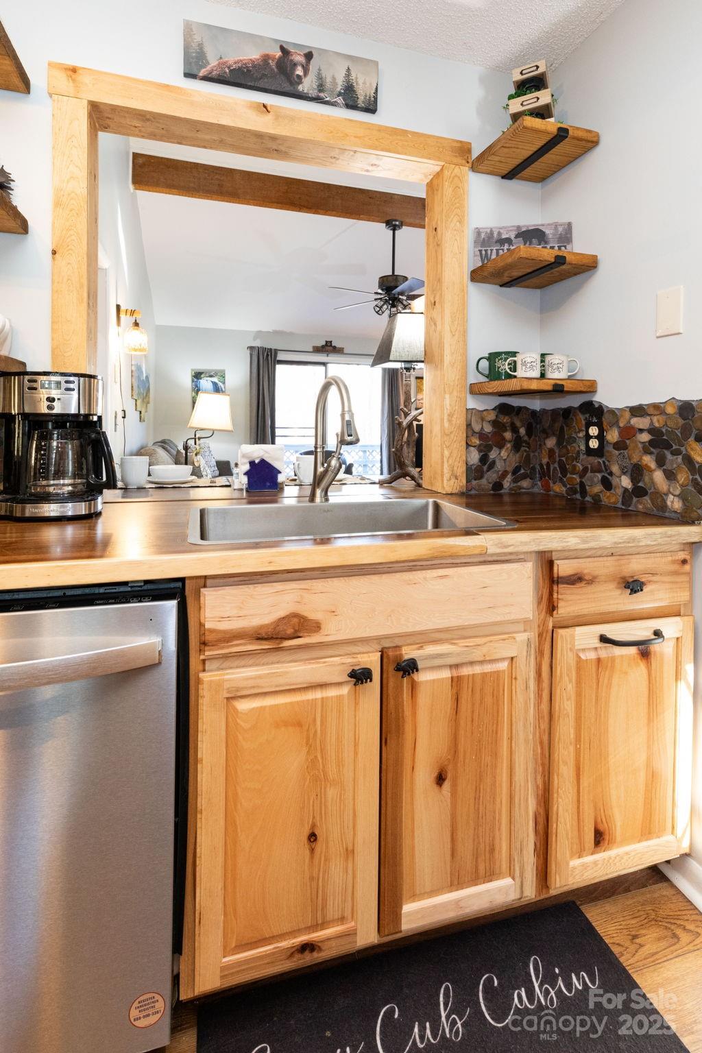 34 Oakridge Drive Maggie Valley NC 28751