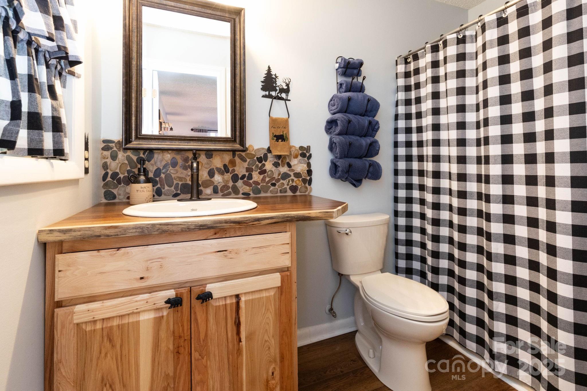 34 Oakridge Drive Maggie Valley NC 28751