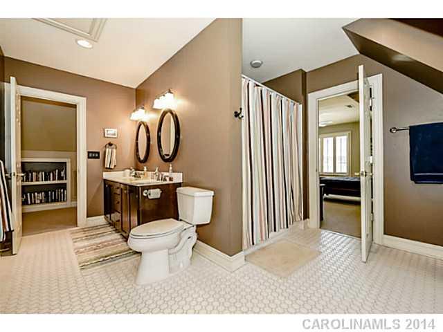 1573 Sterling Road Charlotte NC 28209