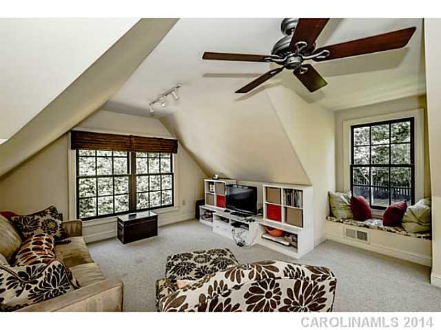 1573 Sterling Road Charlotte NC 28209