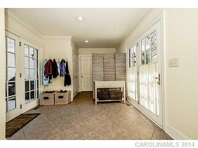 1573 Sterling Road Charlotte NC 28209