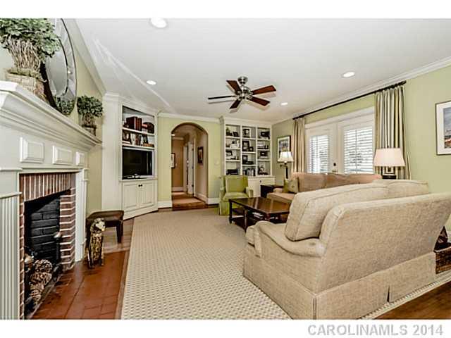 1573 Sterling Road Charlotte NC 28209