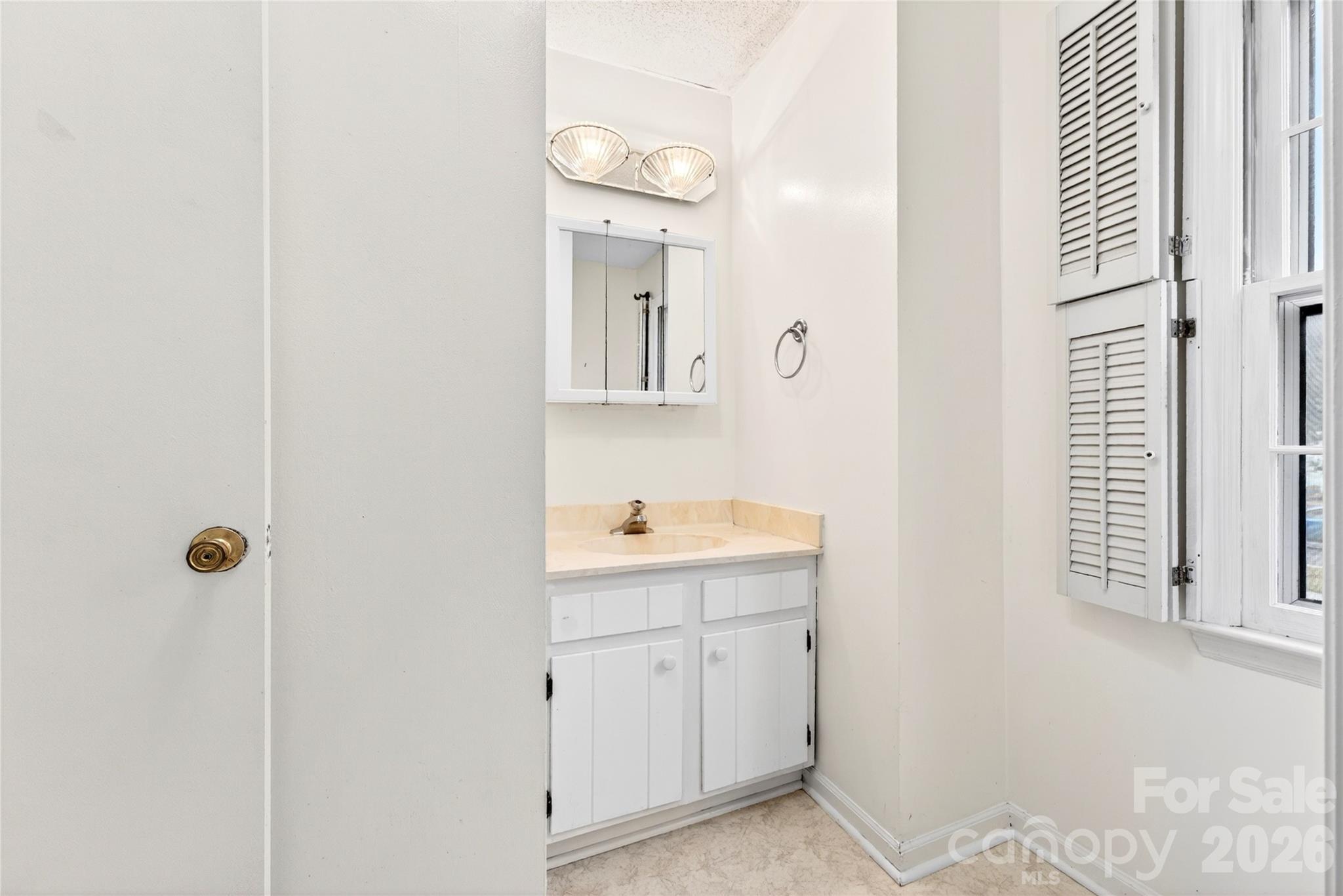 621 Winter Wood Drive Matthews NC 28105