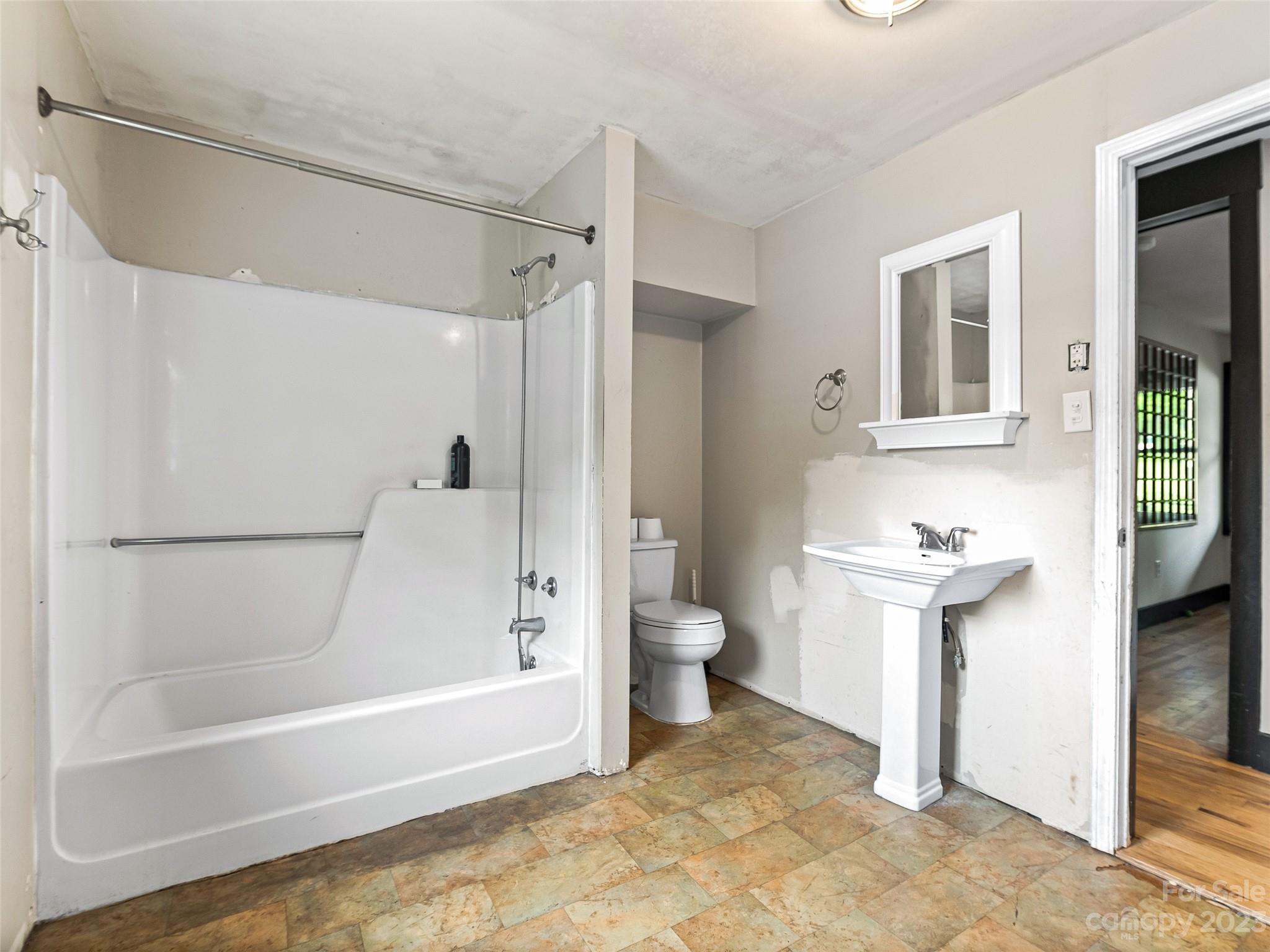 173 Brickyard Road Asheville NC 28806