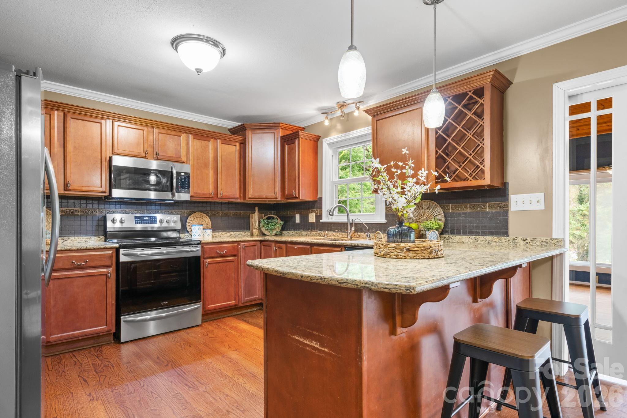 2025 34th Avenue Drive NE Hickory NC 28601