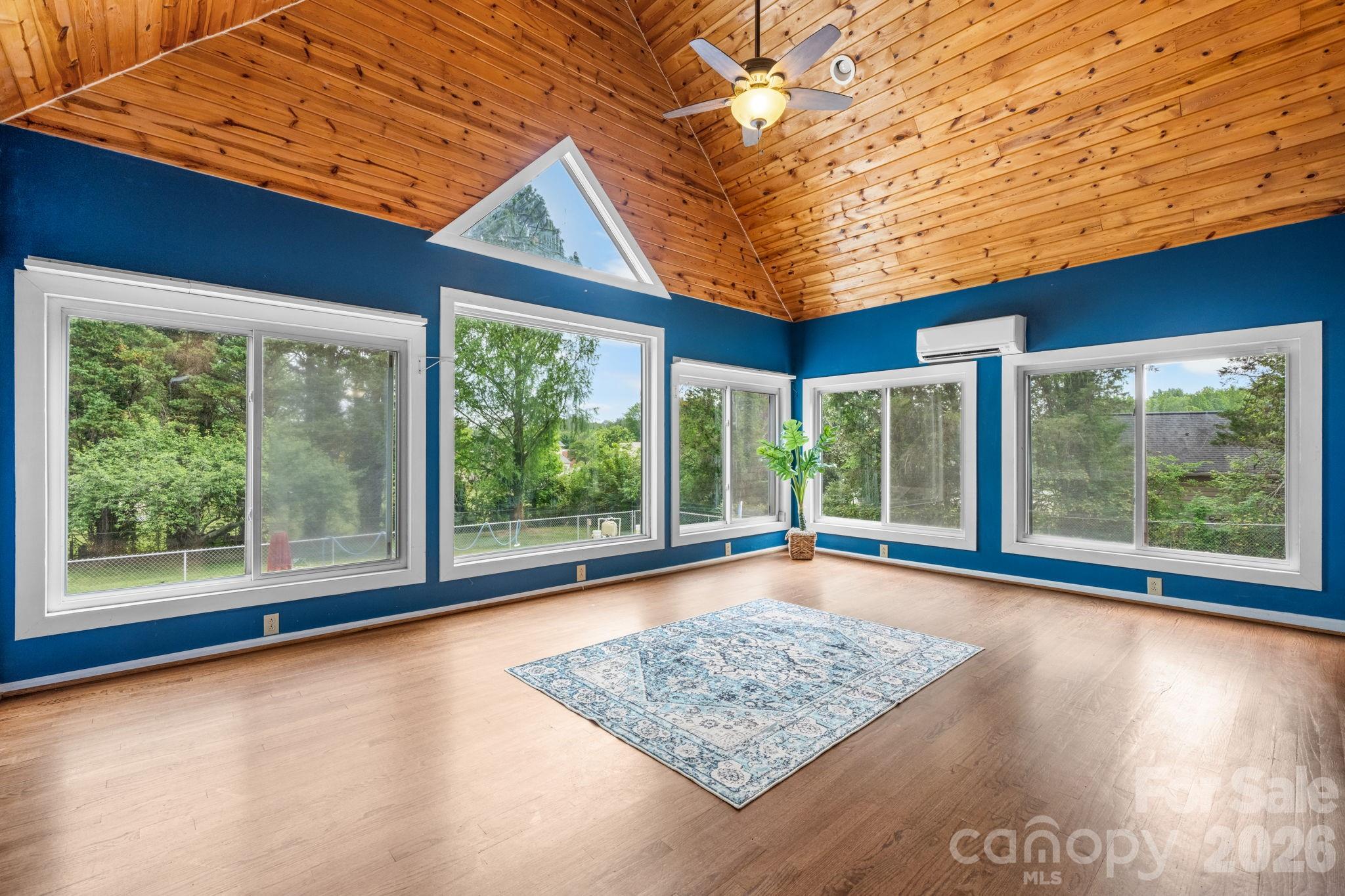 2025 34th Avenue Drive NE Hickory NC 28601