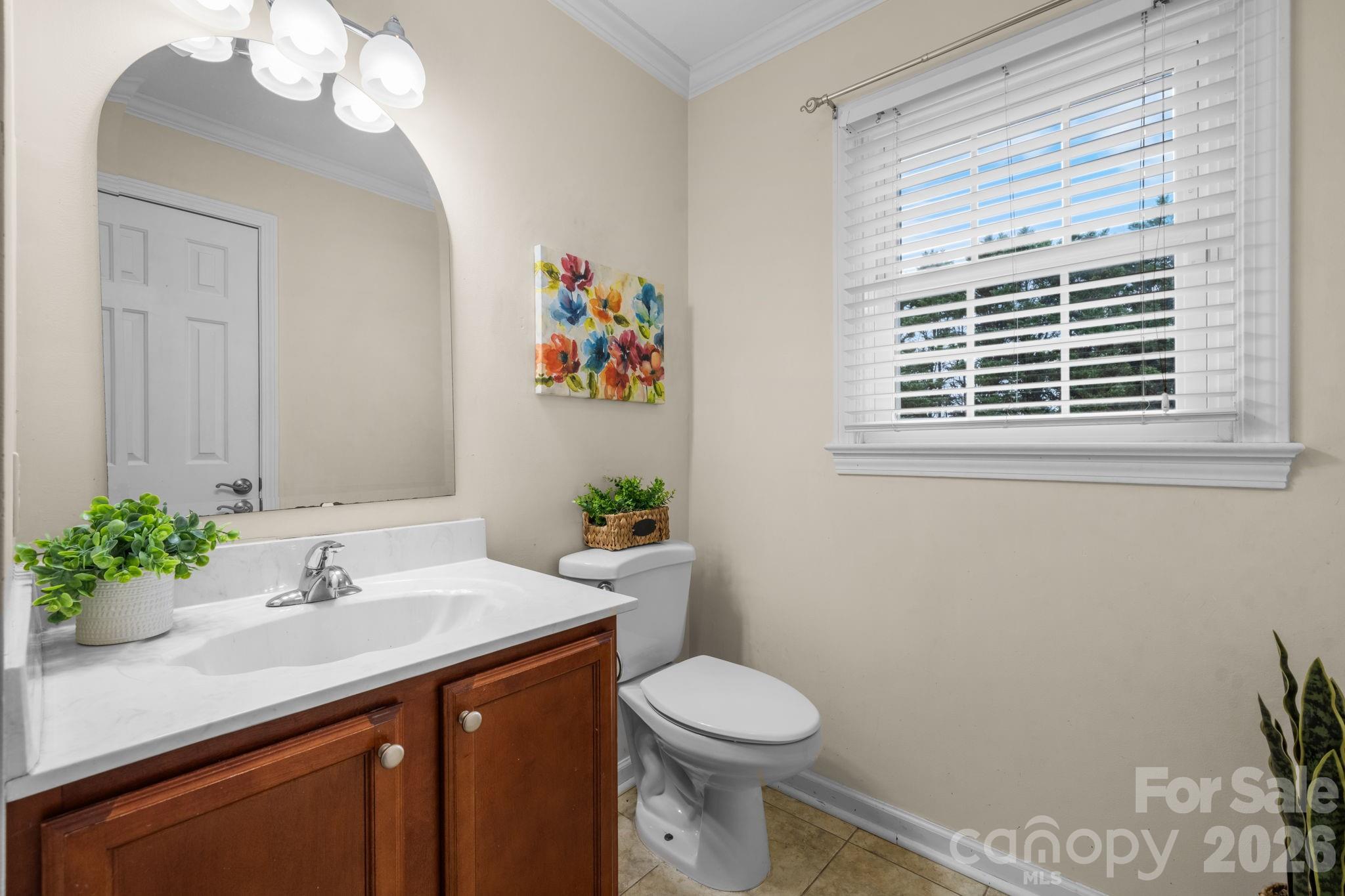 2025 34th Avenue Drive NE Hickory NC 28601