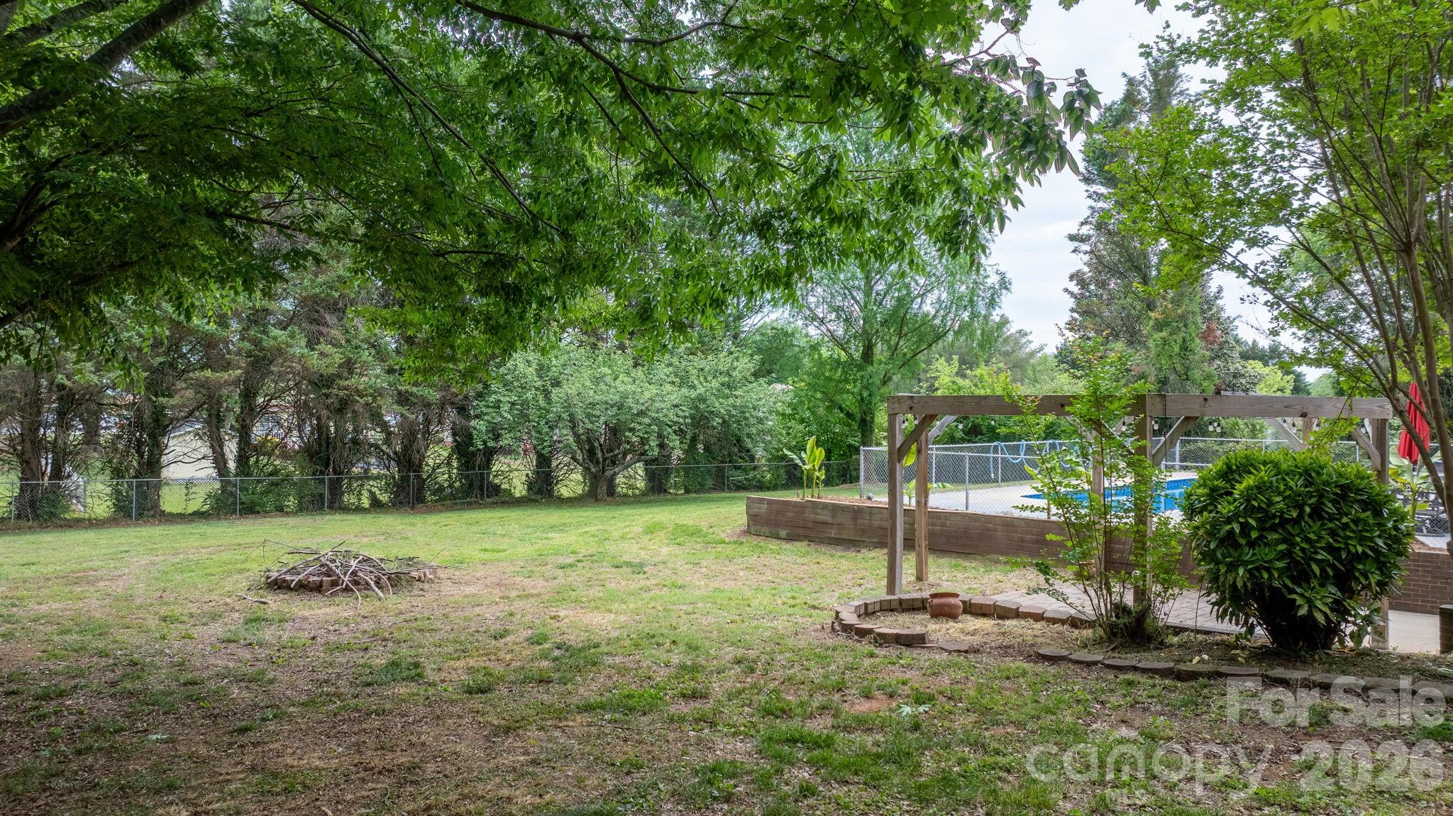 2025 34th Avenue Drive NE Hickory NC 28601
