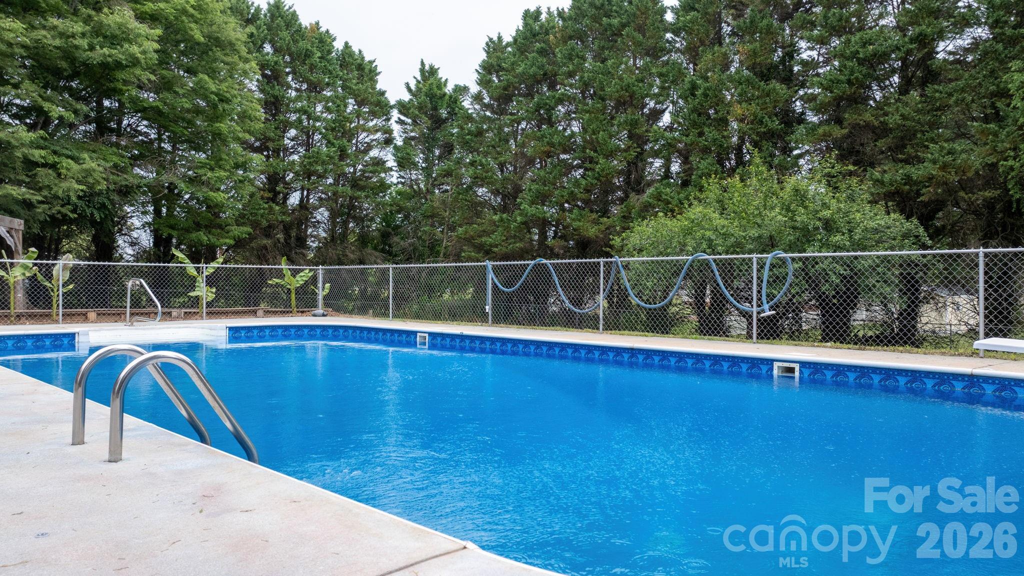 2025 34th Avenue Drive NE Hickory NC 28601