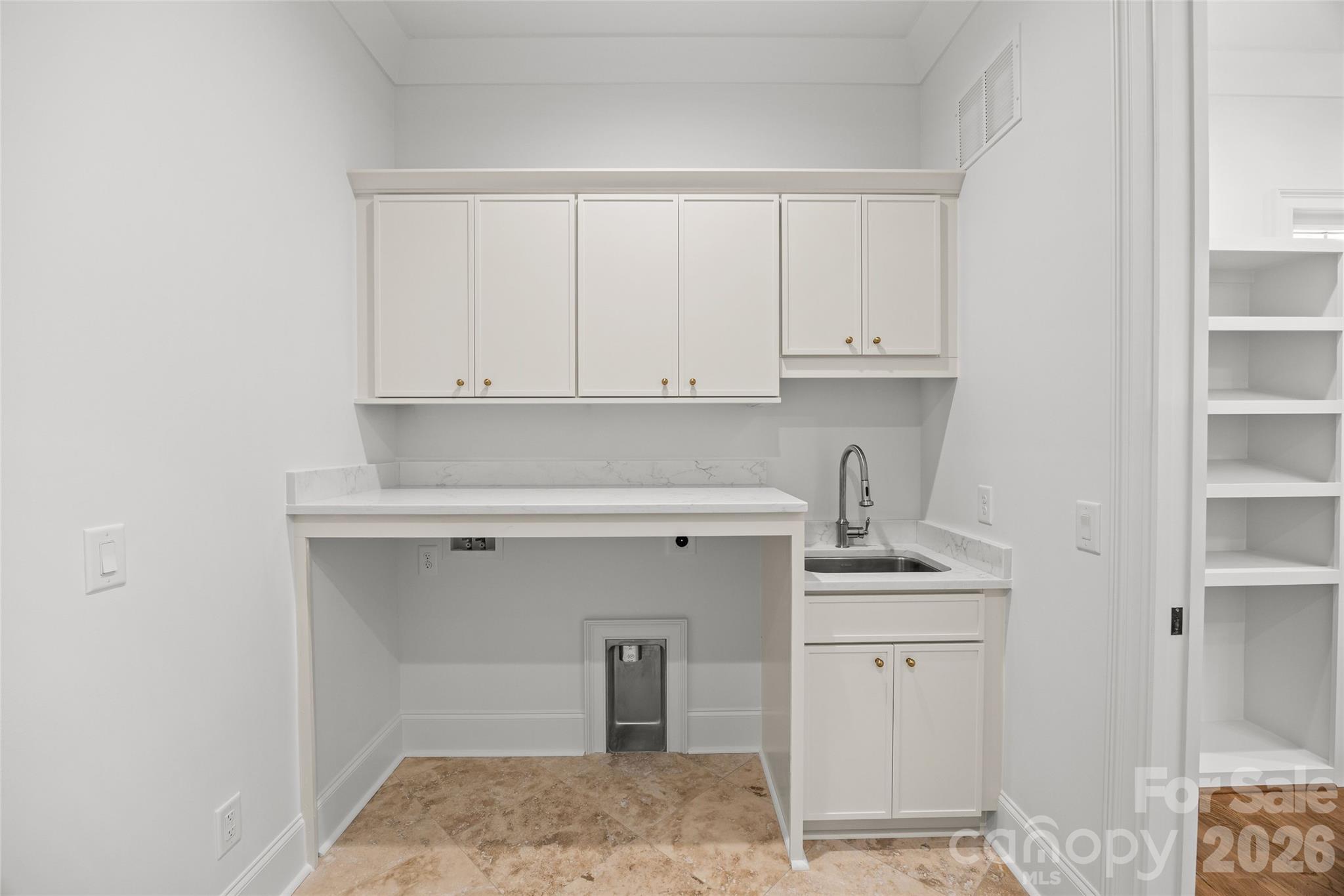 4715 Montclair Avenue Charlotte NC 28211