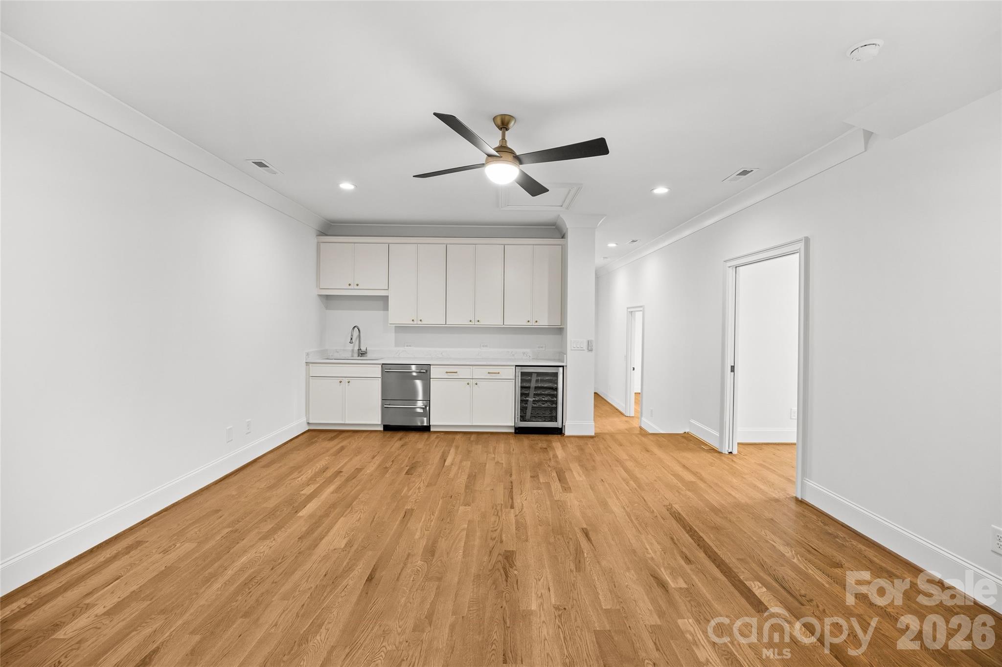 4715 Montclair Avenue Charlotte NC 28211