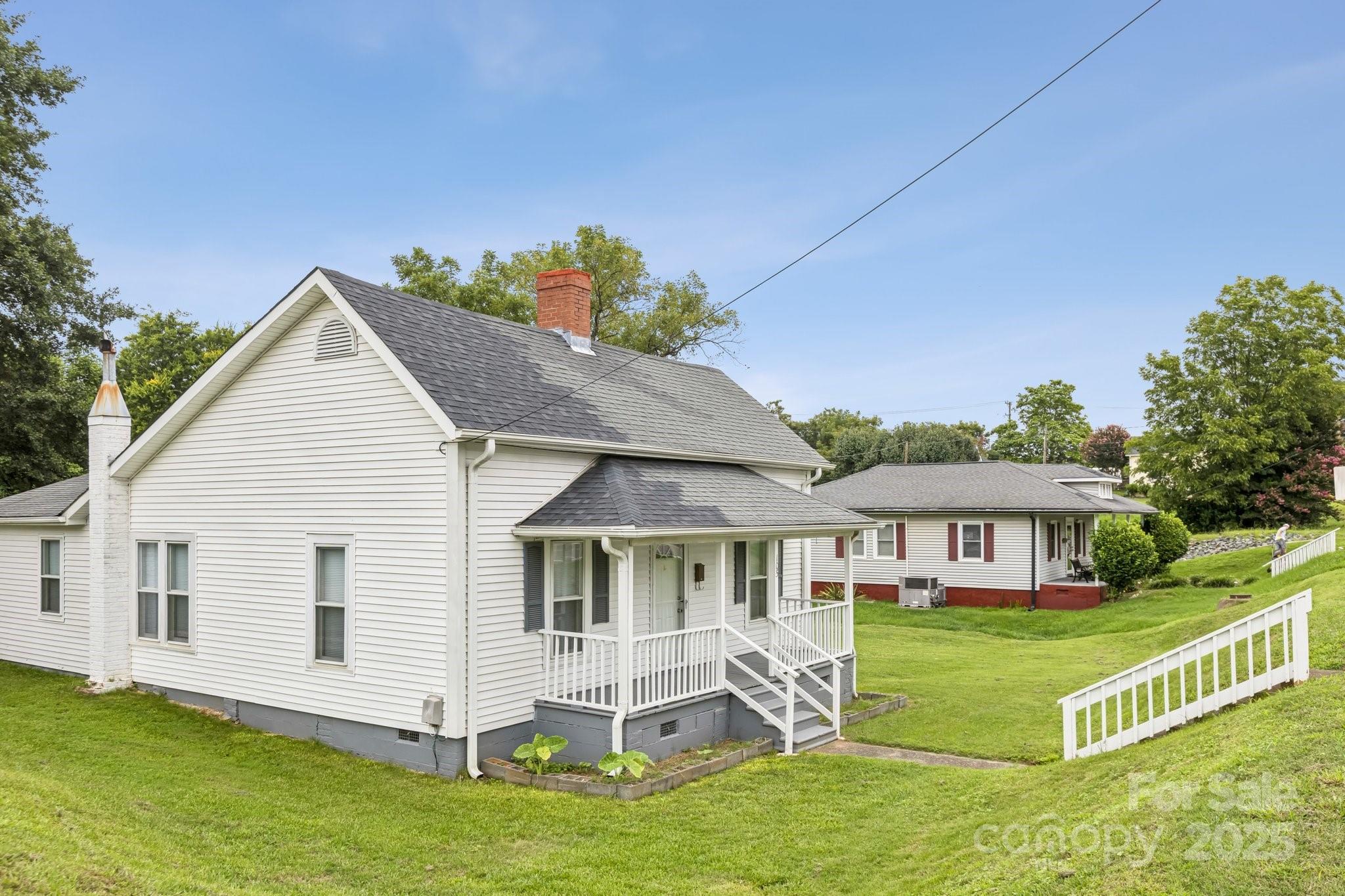 105 E Catawba Street E Belmont NC 28012