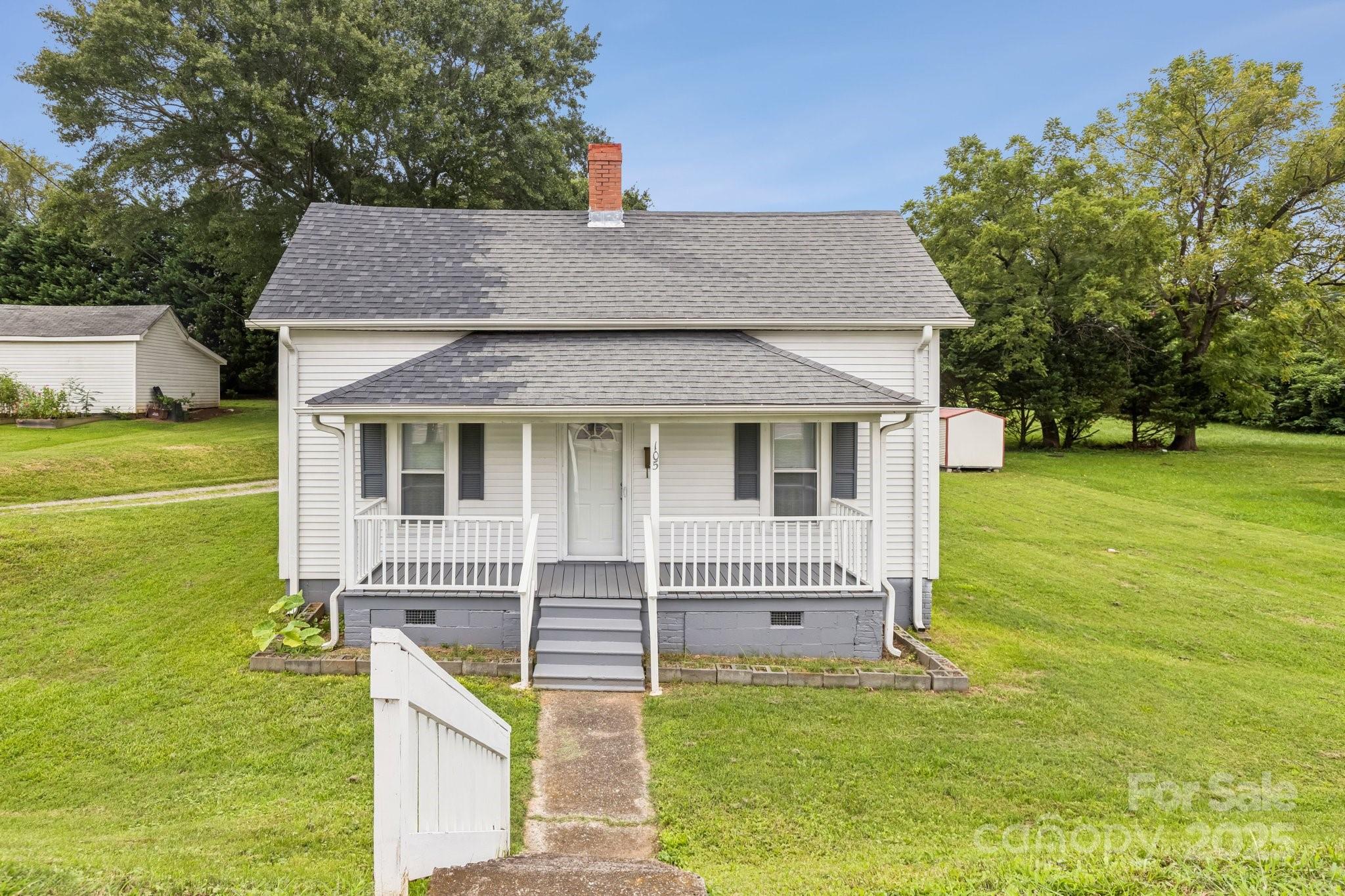 105 E Catawba Street E Belmont NC 28012