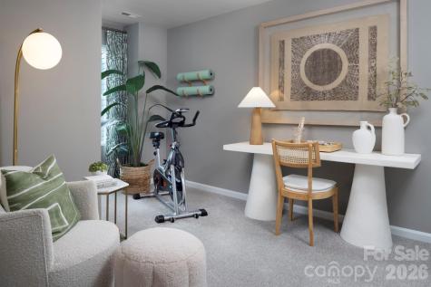 1231 Vibrant Road Charlotte NC 28215