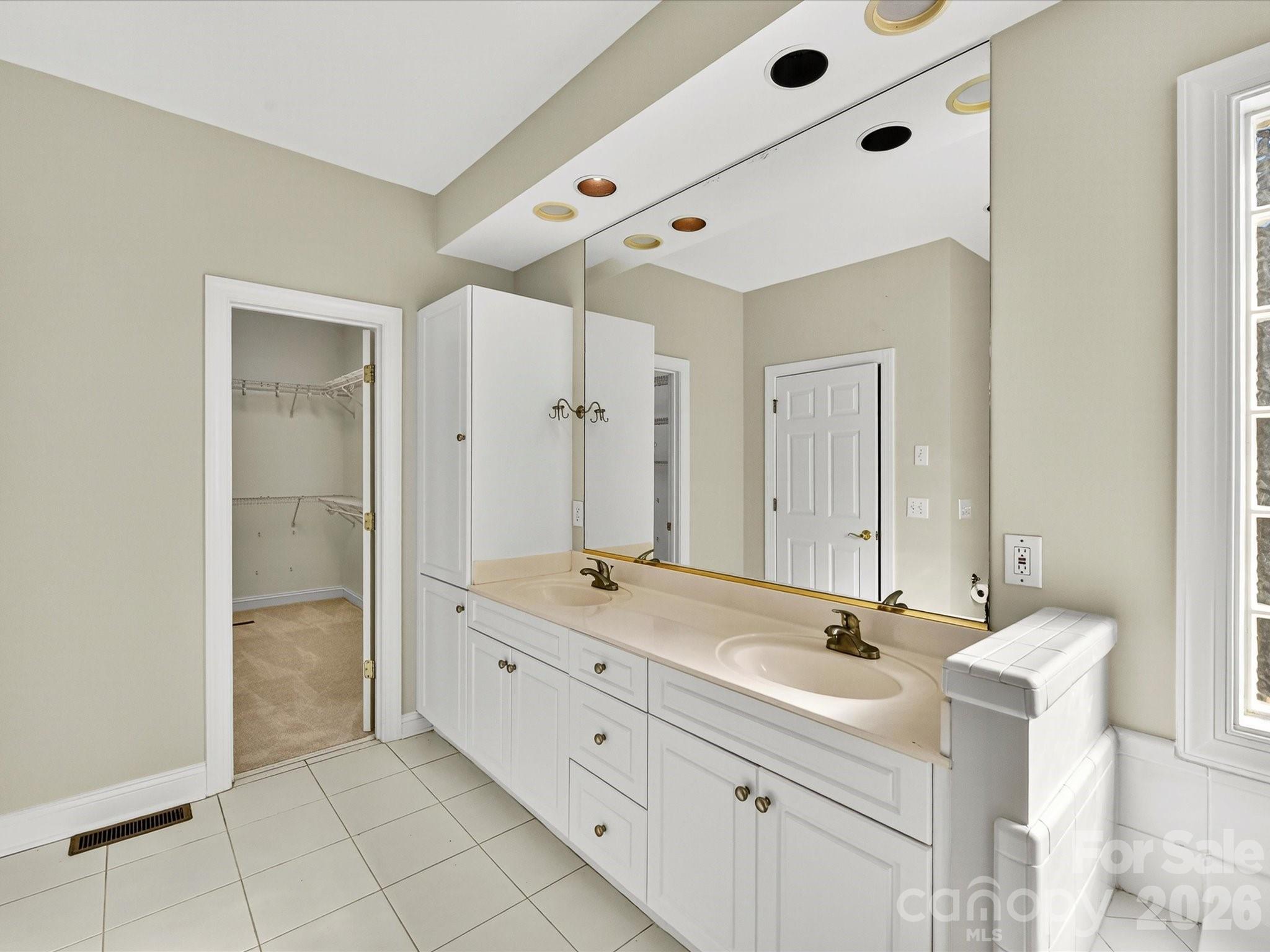 21410 Pinecrest Place Cornelius NC 28031