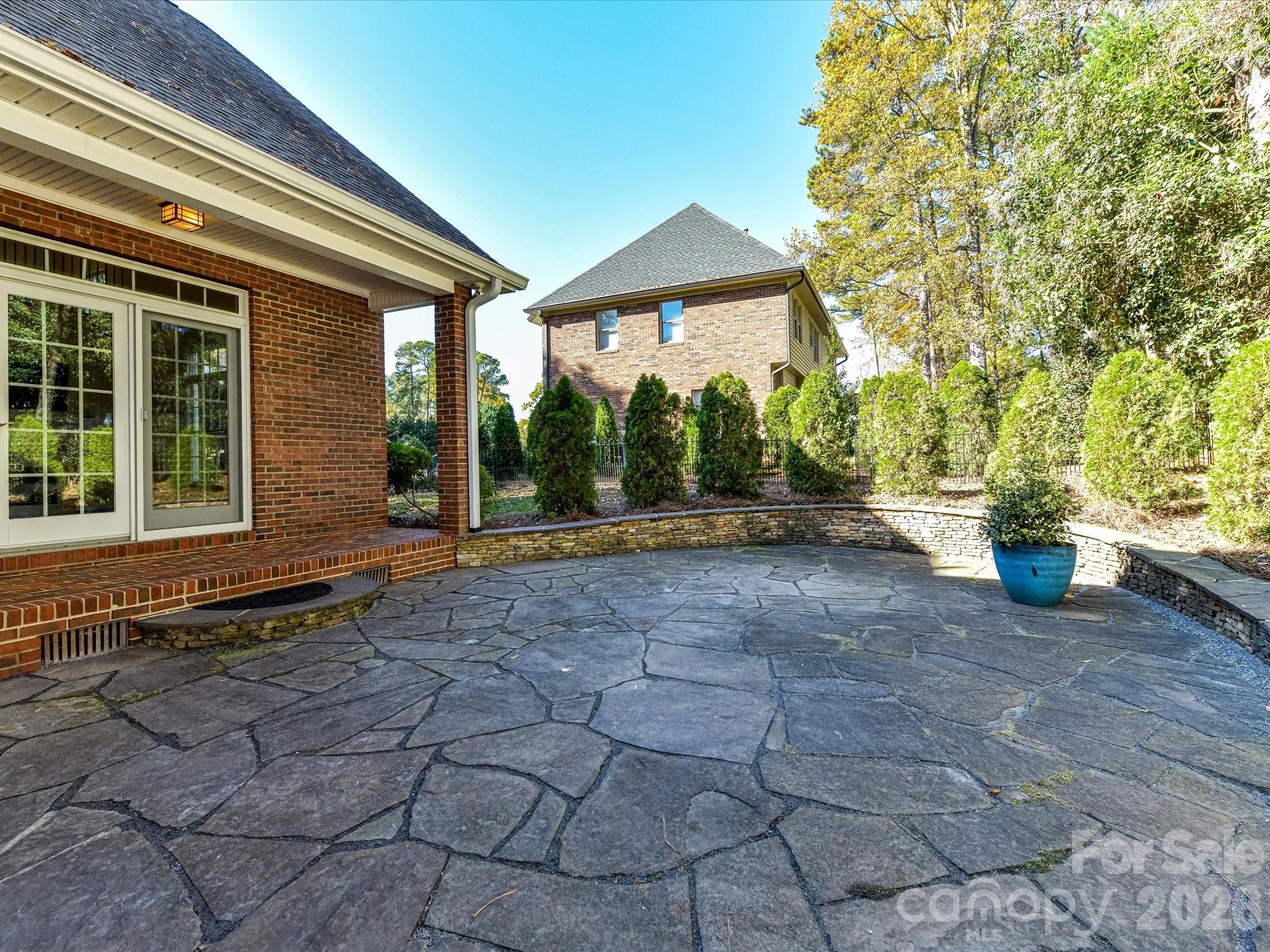 21410 Pinecrest Place Cornelius NC 28031