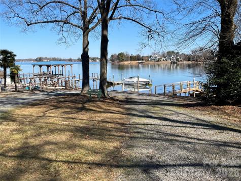 21410 Pinecrest Place Cornelius NC 28031