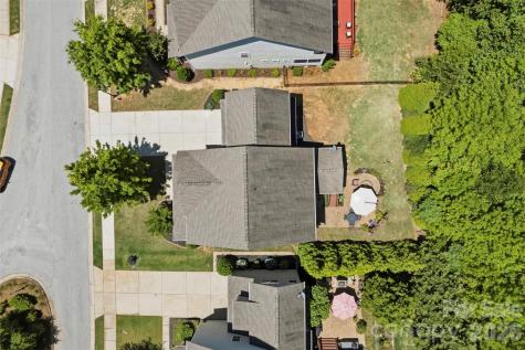 2028 Brightflower Lane York SC 29745