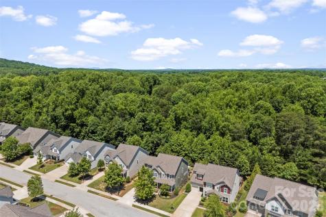 2028 Brightflower Lane York SC 29745