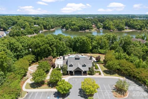 2028 Brightflower Lane York SC 29745