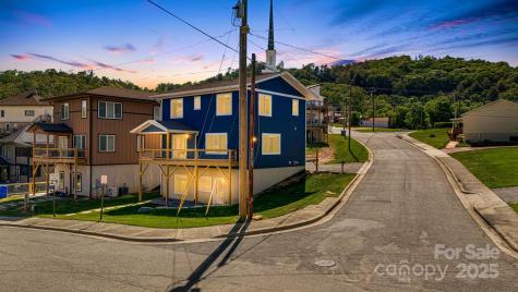 51 Hazzard Street Asheville NC 28801