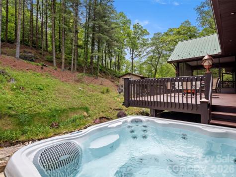 79 Ward Road Maggie Valley NC 28751