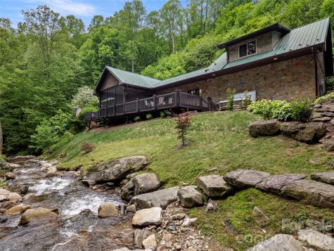 79 Ward Road Maggie Valley NC 28751