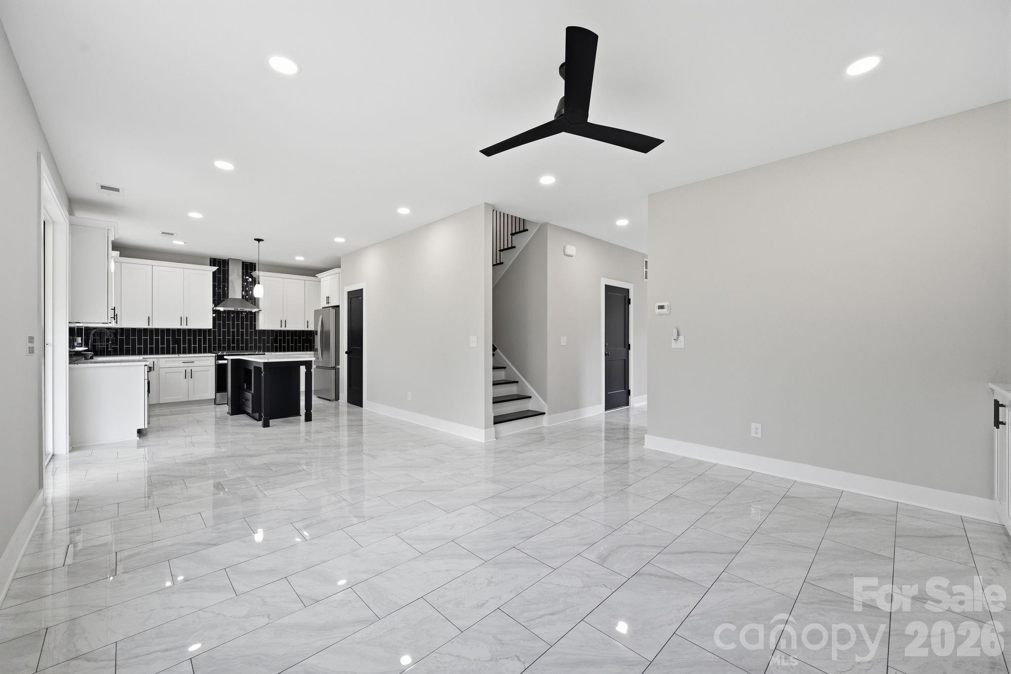 9215 Edinburg Avenue Huntersville NC 28078