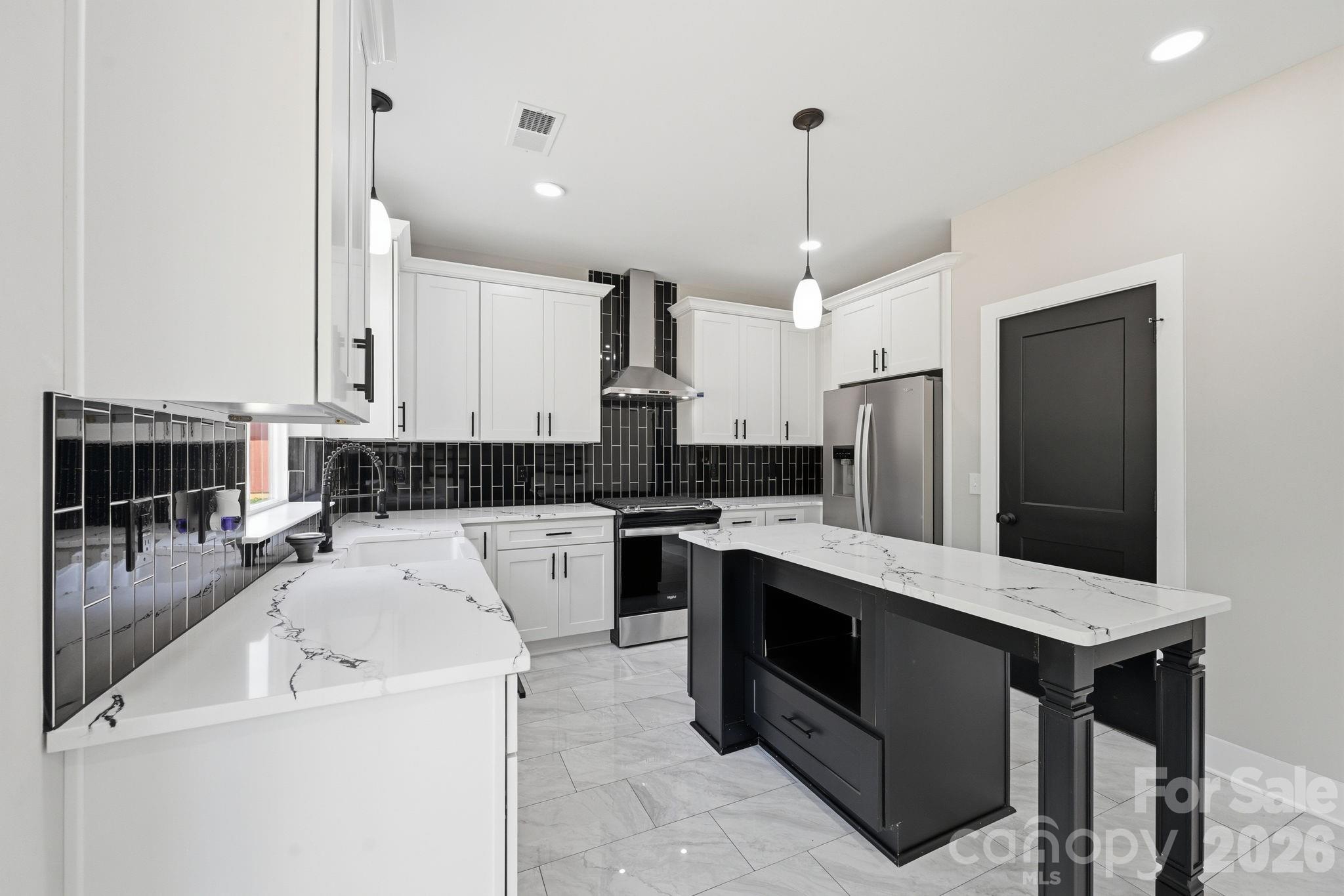 9215 Edinburg Avenue Huntersville NC 28078