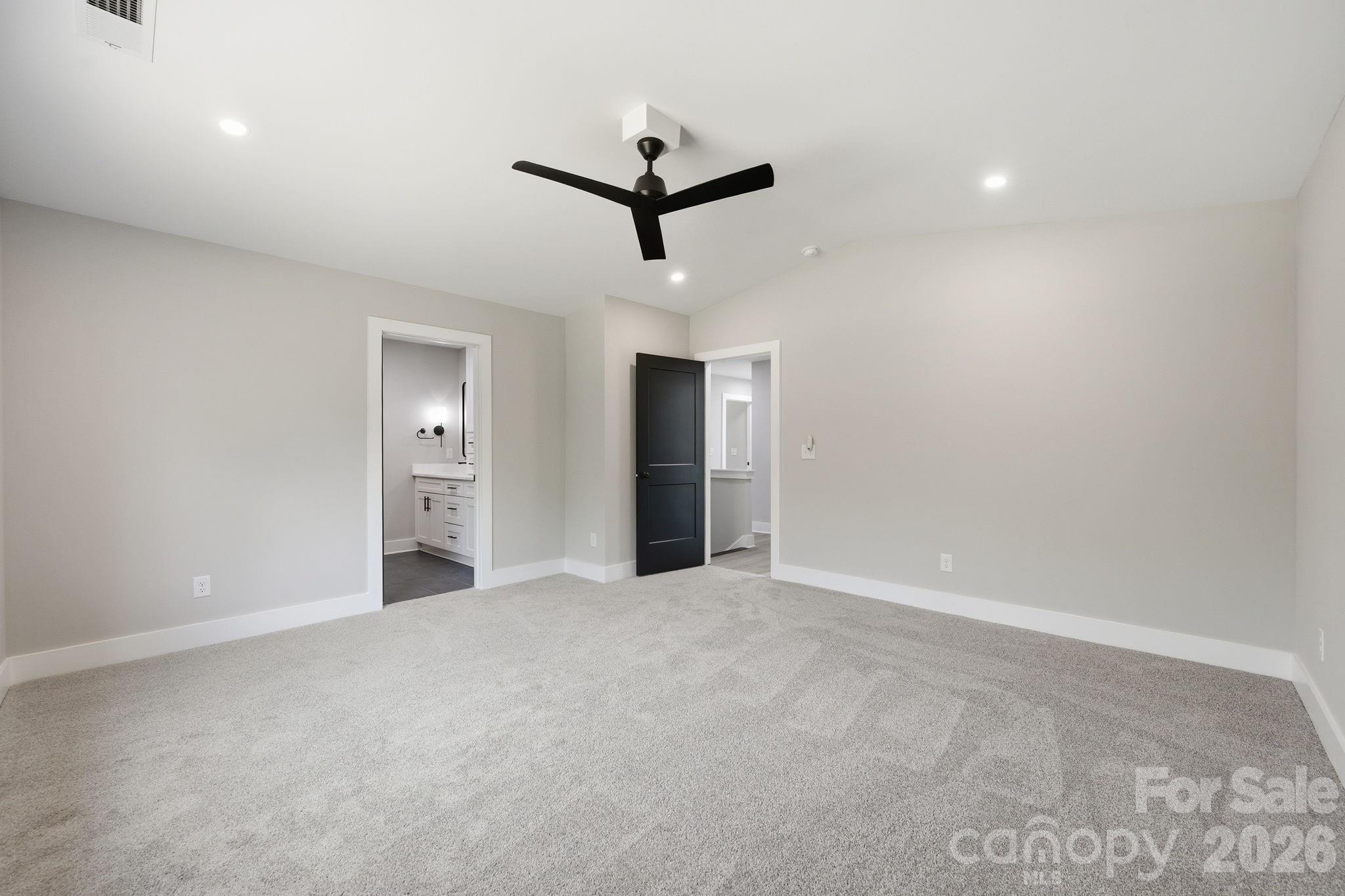 9215 Edinburg Avenue Huntersville NC 28078