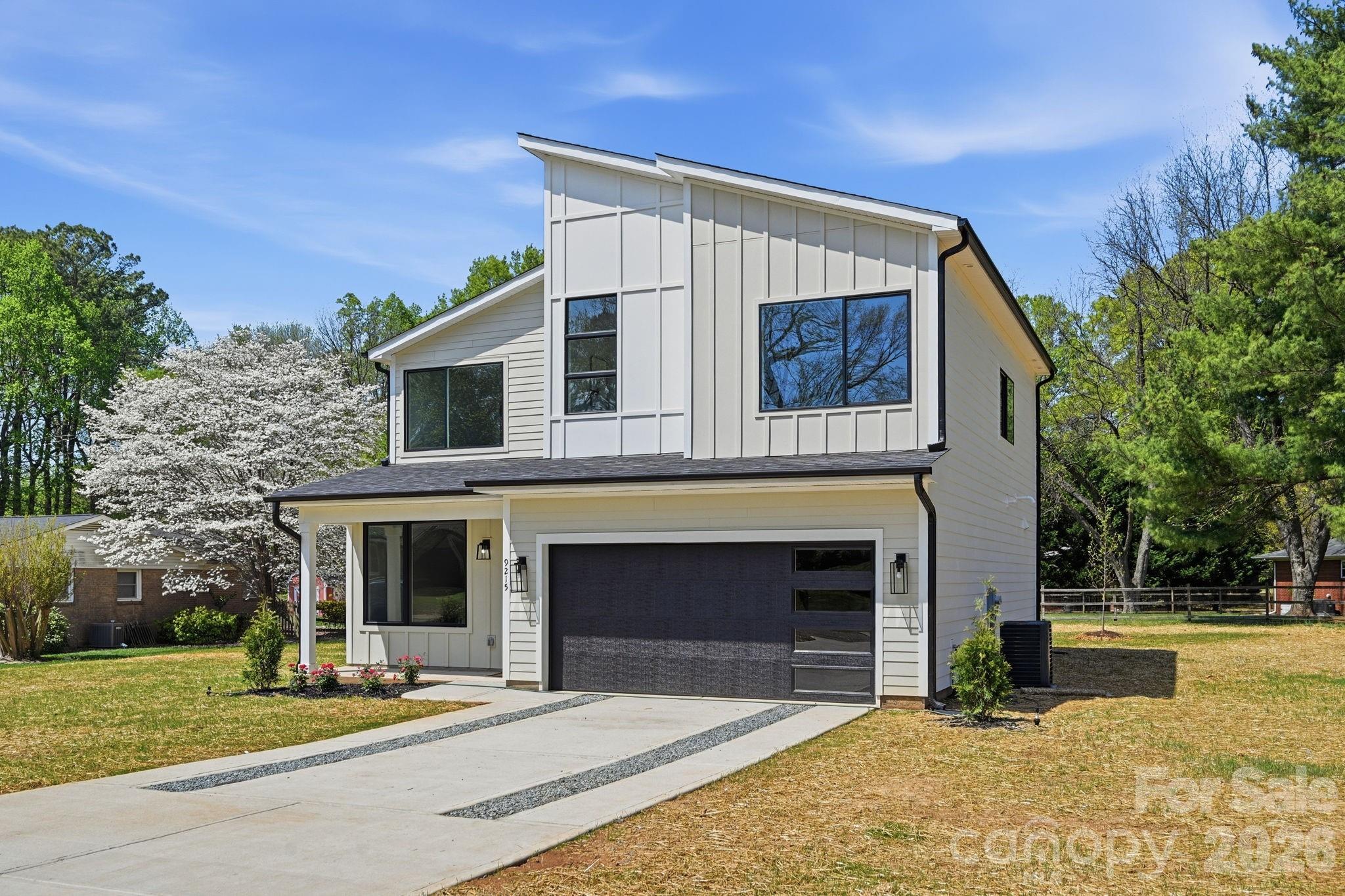 9215 Edinburg Avenue Huntersville NC 28078