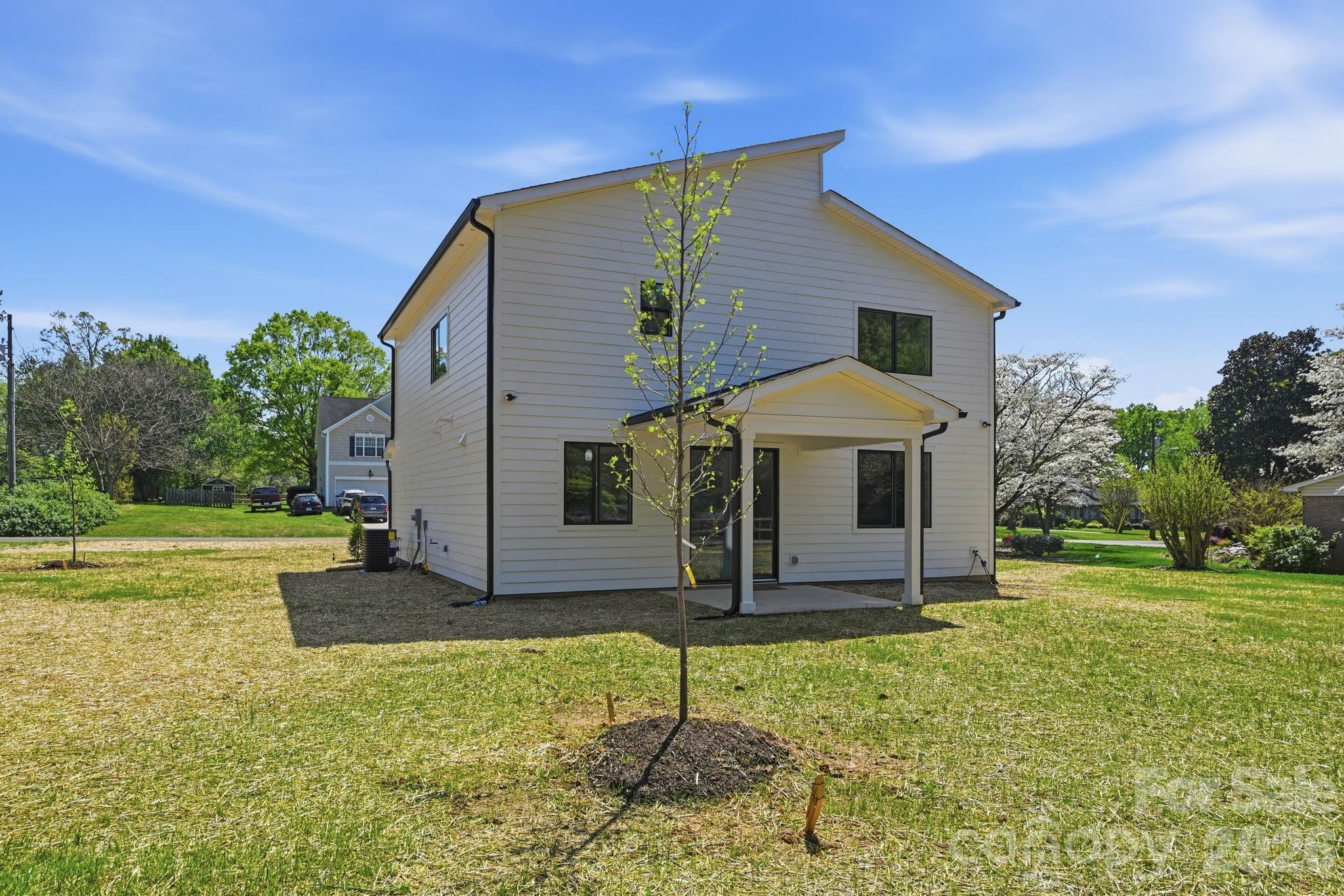 9215 Edinburg Avenue Huntersville NC 28078