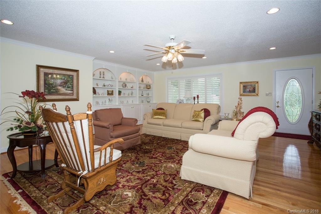 10525 Old Camden Road Midland NC 28107