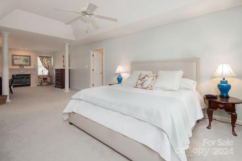 9125 Sandpiper Drive Charlotte NC 28277