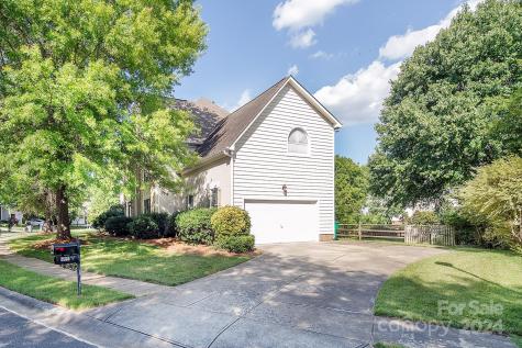 9125 Sandpiper Drive Charlotte NC 28277