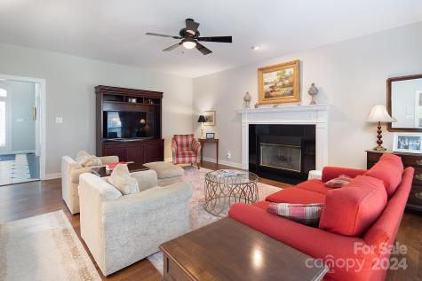 9125 Sandpiper Drive Charlotte NC 28277