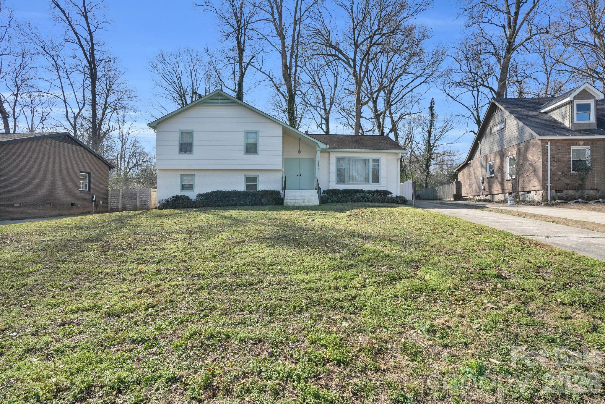3518 Donovan Place Charlotte NC 28215