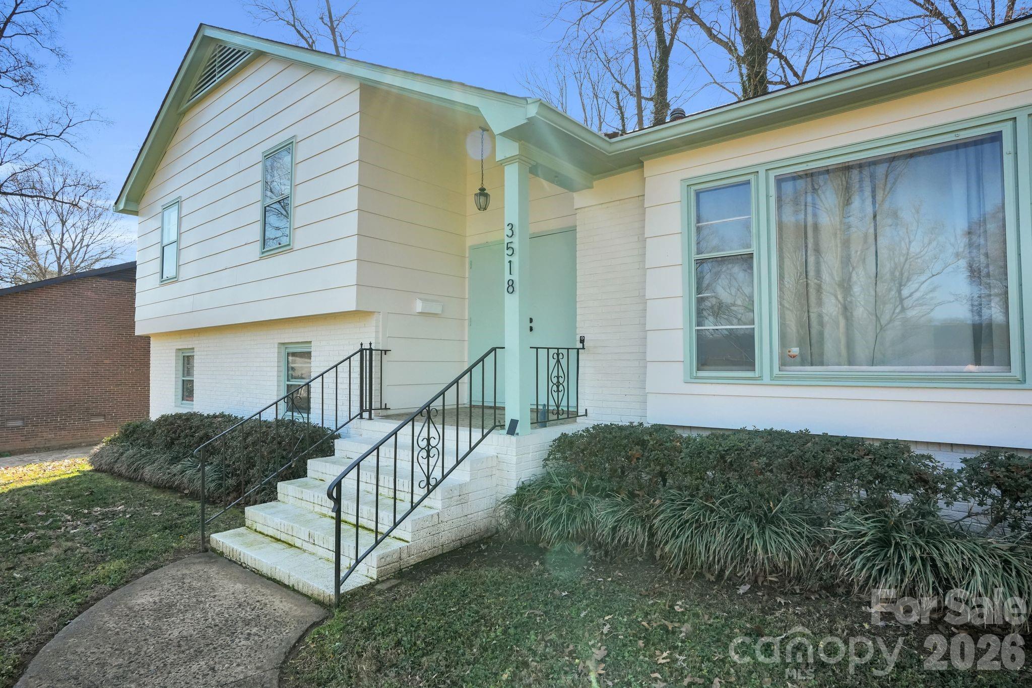 3518 Donovan Place Charlotte NC 28215