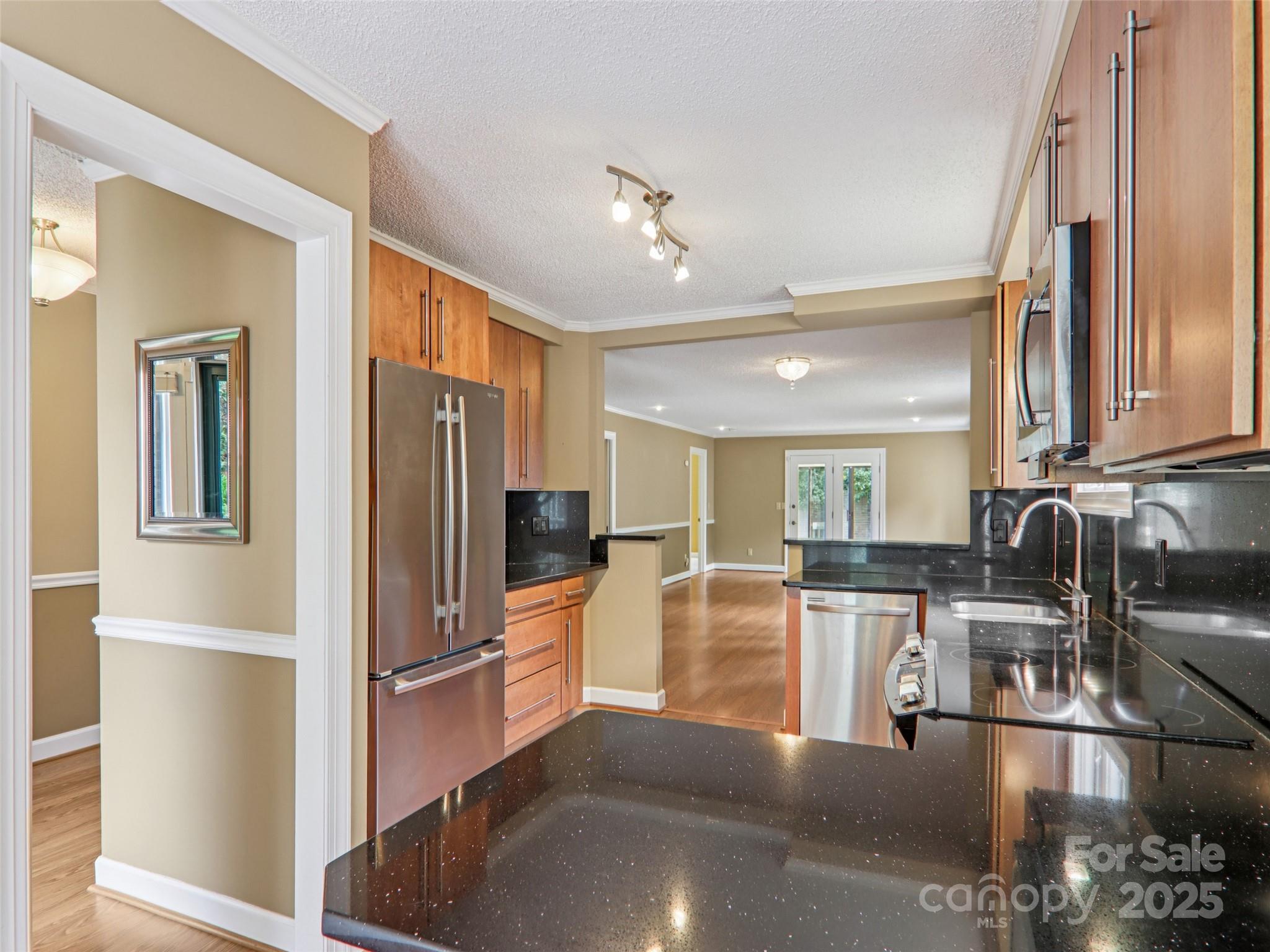 102 Glenbrook Drive Hendersonville NC 28739