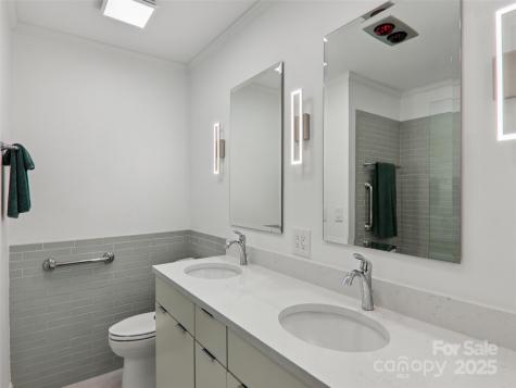 102 Glenbrook Drive Hendersonville NC 28739